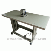 D cut machine for bag handle hole punching