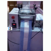 Maschine zur Herstellung von Damenbinden
